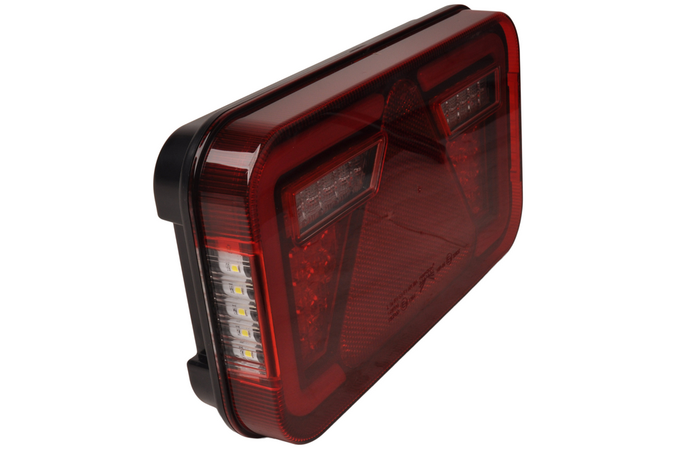 Aspock Aspock MultiLED 4 droite 241x141x71 mm - tout LED - connecteur 8 broches