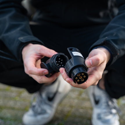 Cantonal Adaptateur prise de haute qualité : voiture 7 broches  - remorque 13 broches