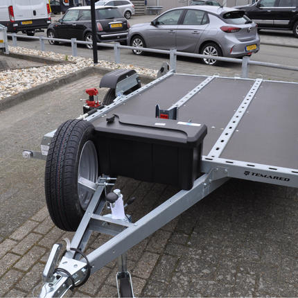 Cantonal Boîte à Outils pour Remorque - 550x250x295 mm en plastique avec serrure en T