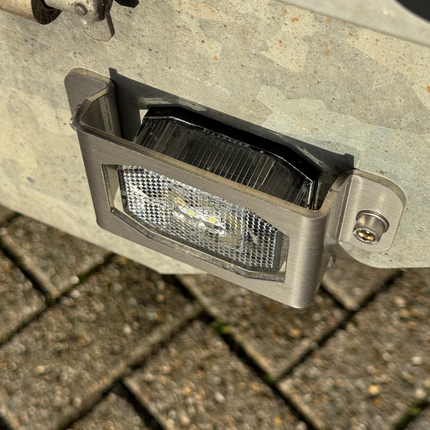 Cantonal Grille de Protection Aspöck Flexipoint - Compatible avec feux arrière Flexipoint - Inox - 130x64x27 mm