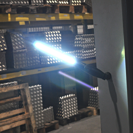 Cantonal Lampe baladeuse LED avec variateur de lumière et batterie Li-on de 2200 mAh