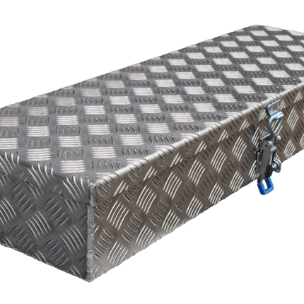 De Haan De Haan Box HM - 900x320x150 mm - boîte à timon en tôle striée en aluminium, étanche à l'eau et à la poussière - avec grenouillère remorque