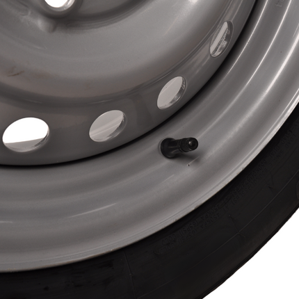 Kargotrail Roue complète 195/70 R15 Pneu + Jante (cercle de trous 5x112) 900kg Diamètre du moyeu 67 mm