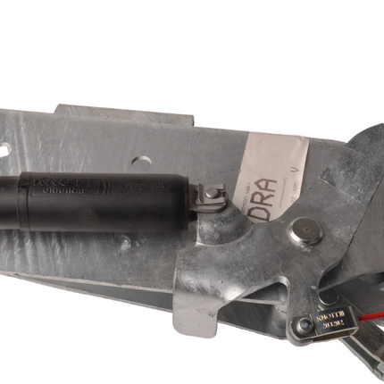 Knott Frein à inertie pour remorque KRV20A (2000kg) Timon avec profil tubulaire 100mm avec console pour Roues jockey