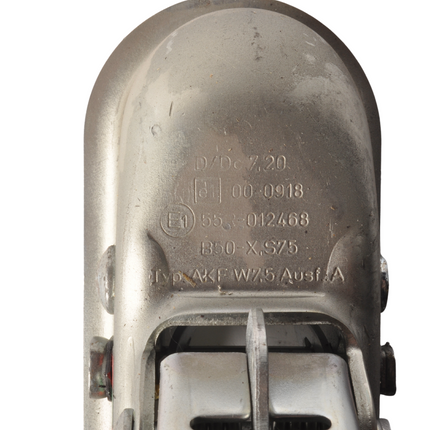 Knott Remorque en V Knott AKF W 7,5 - 750 kg - Tête d'attelage non freinées