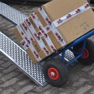 Novio Kit rampe de chargement incurvée - aluminium - 400 kg (150x20 cm)