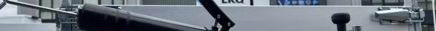 Comment utiliser une pompe à graisse sur une remorque ?