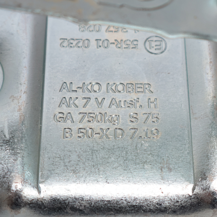 AL-KO AL-KO AK7-H plus - caisse de 70 mm - 750 kg - Têtes d'attelage non freinées