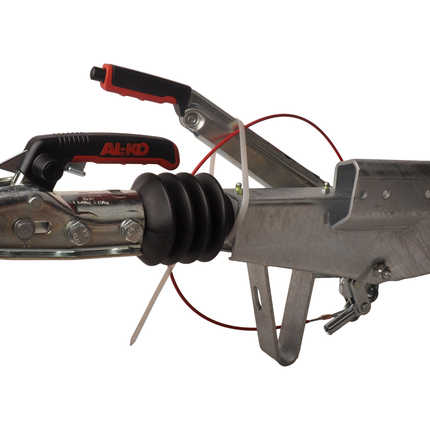 AL-KO AL-KO Frein à inertie pour remorque 90S/3 - capacité de remorquage maximale de 1000 kg - prise de 70 mm - y compris le support de la roue jockey
