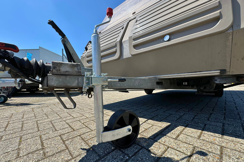 AL-KO Roue jockey Caravan AL-KO Plus - ronde 48 mm - capacité de charge : 150 kg - extra long - jante en plastique avec les sculptures de caoutchouc