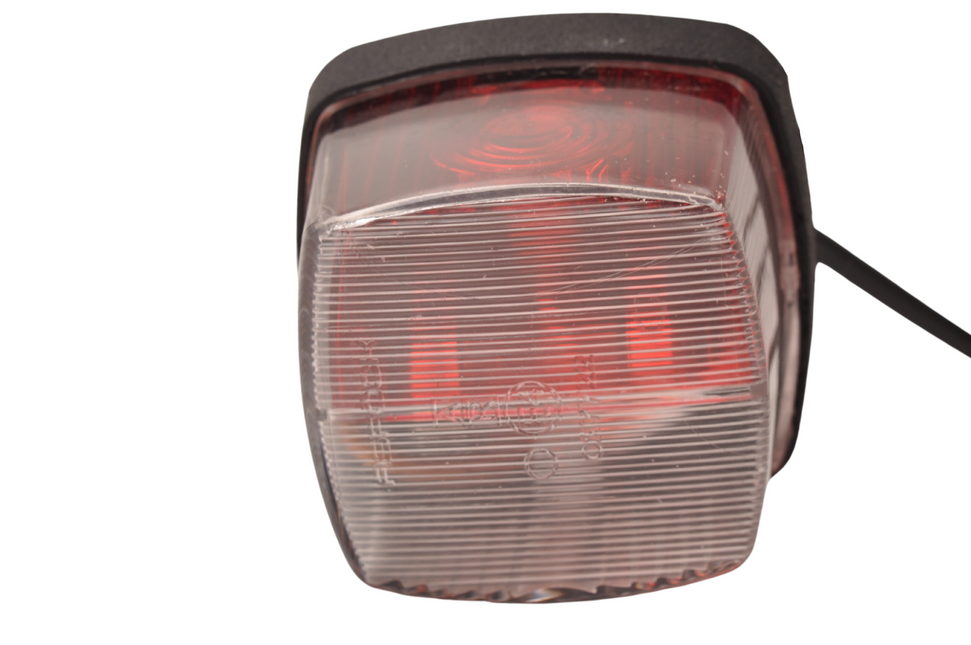 Aspock Aspock squarepoint Feu de gabarit rouge/blanc - 2 mètres de câble DC 2x0,75 mm²