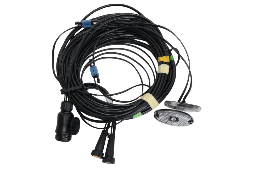 Aspock Faisceau de câble Aspöck - longueur 8,4 mètres - 13 broches - avec prises 8 broches- feux de gabarit prémontés inclus - Plug&Play