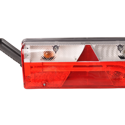 Aspock Feu arrière Aspock Europoint 3 LED - gauche - 24V - ASS2 connecteur 7 broches - y compris feu de gabarit