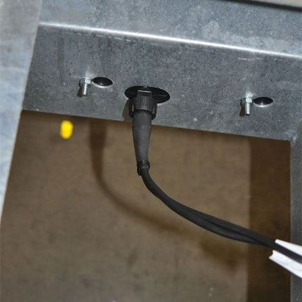 Aspock Feu arrière de remorque - Aspöck Multipoint 3 - droite - 244x138x60 mm - connecteur 5 broches baïonnette