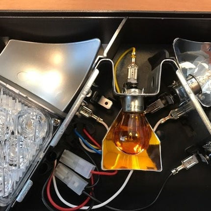 Aspock Feu arrière de remorque - Aspöck Multipoint 5 - gauche - connecteur 5 broches baïonnette - feu arrière et feu stop LED