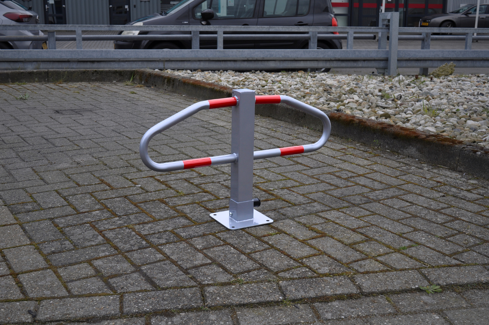 Cantonal Barrière de parking 465x750 mm - incluant du ruban réfléchissant