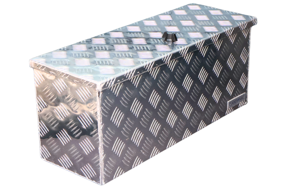 Cantonal Coffre de timon en aluminium strié 700x240x300 mm