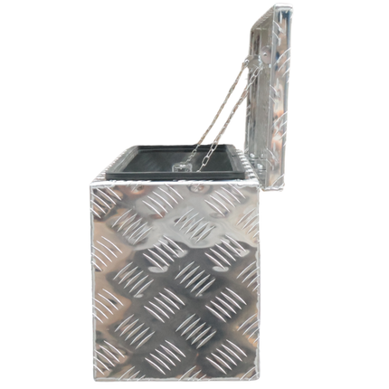 Cantonal Coffre de timon en aluminium strié 700x240x300 mm