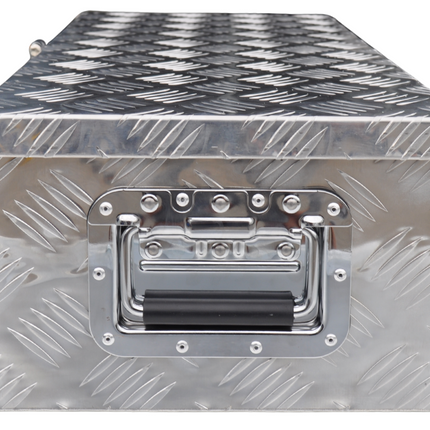 Cantonal Coffre de timon en tôle aluminium antidérapante 800x300x190 mm – fermeture papillon