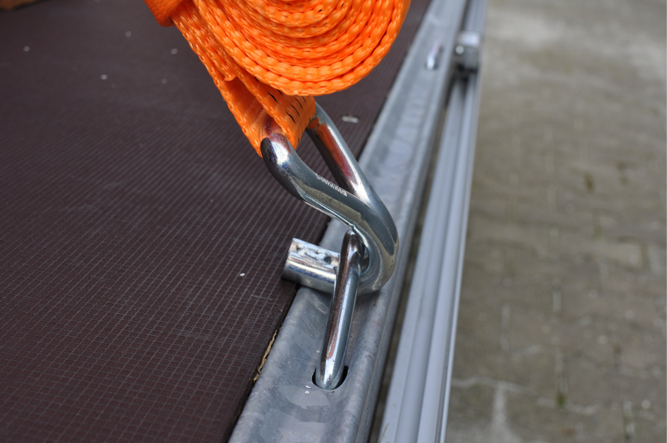 Cantonal Crochet pour Sangle d'arrimage largeur 50 mm