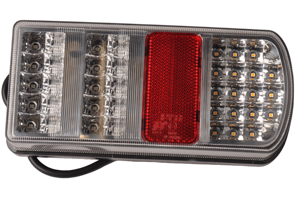 Cantonal Feu arrière LED avec toutes les fonctions et connectables avec des câbles séparés - 228x106x55 mm à droit