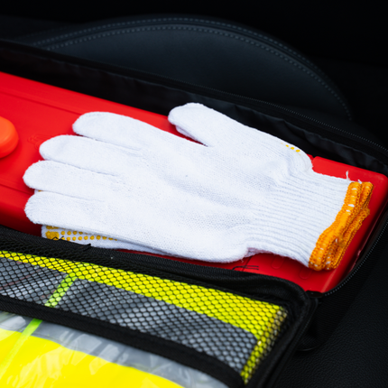 Cantonal Kit sécurité routière – avec gilets de sécurité et triangle de signalisation