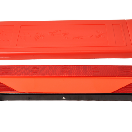 Cantonal Kit sécurité routière – avec gilets de sécurité et triangle de signalisation