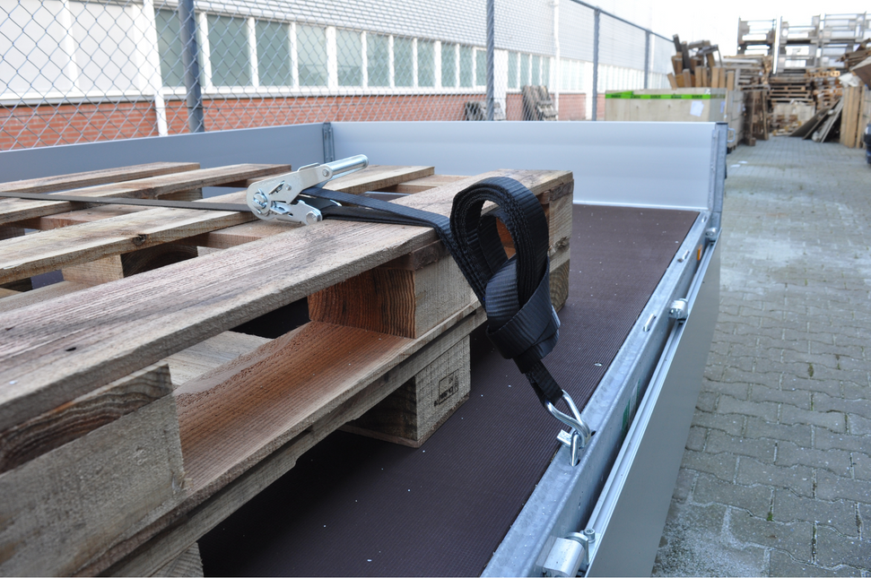 Cantonal Lot de 4 Sangles d'arrimage - 600x3,5 cm - noir - charge de rupture 3000 kg