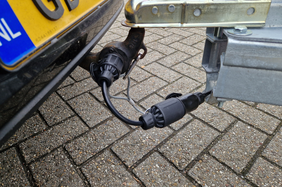 Cantonal Rallonge/extension de prise 13 broches - câble de 10 cm