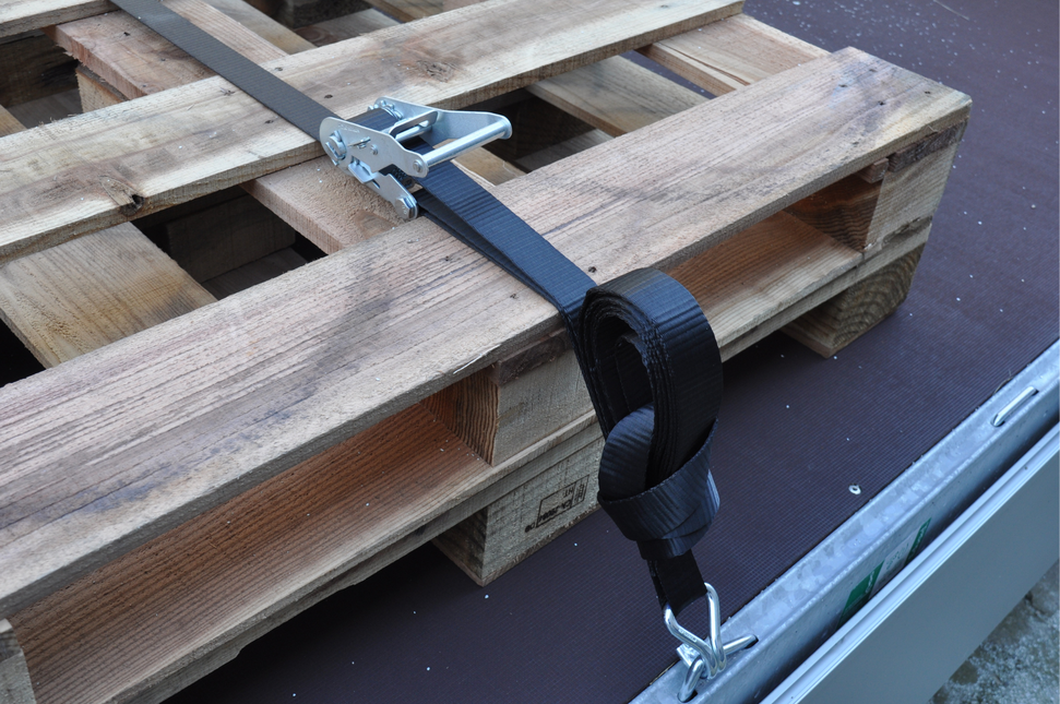 Cantonal Sangle d'arrimage - 600x3,5 cm - noir - charge de rupture 3000 kg