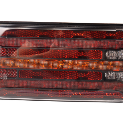 Fristom Fristom FT-230 gauche - inclus feu antibrouillard - LED 215x95x38 mm - avec clignotant dynamique