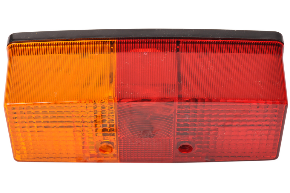 Hella Feu arrière de remorque - Hella - 3 chambres - gauche - 64x158x51 mm