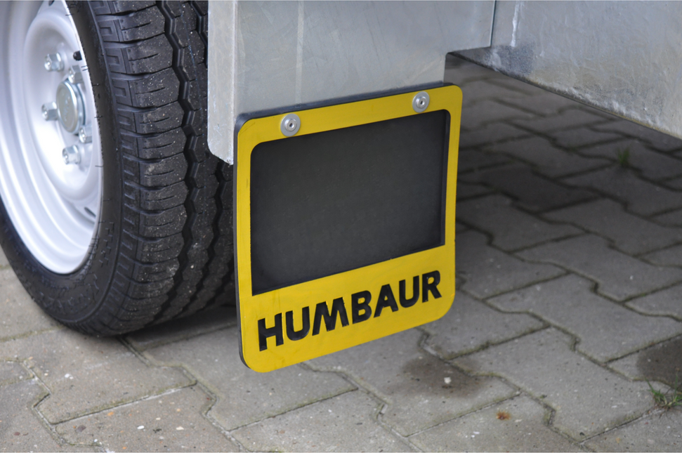 Humbaur Plastique Bavette garde boue 240x230 mm