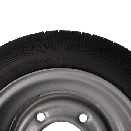Kenda Roue complète 12 pouces - Pneu 155/70R12C + Jante - 5x165,1 - 900 kg - 114,6 mm diamètre moyeu