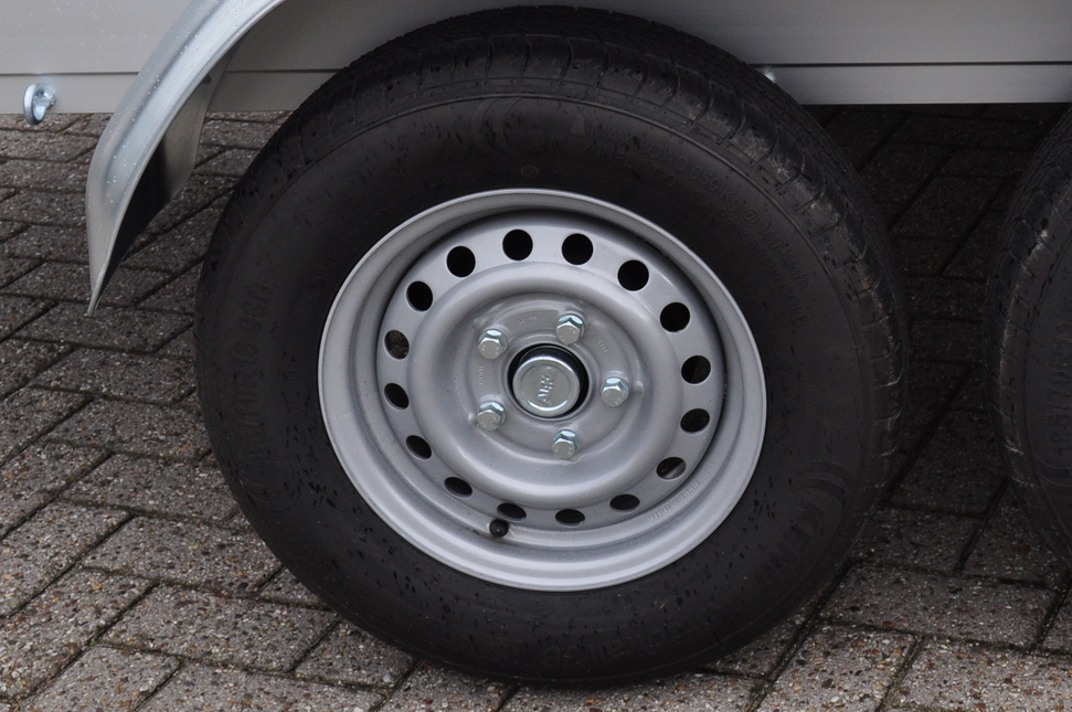 Kenda Roue complète de remorque - 185/70R13 - entraxe : 5x112 - capacité de charge : 650kg - diamètre du moyeu : 67 mm
