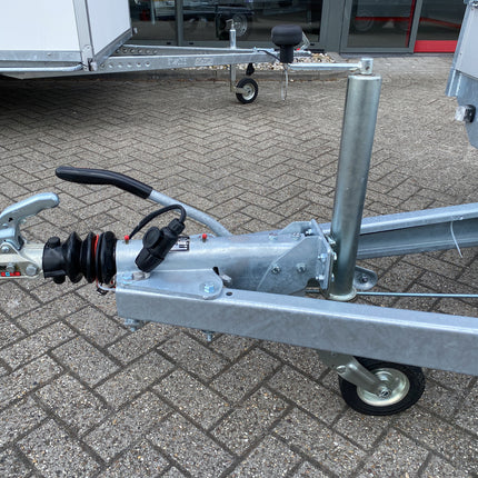 Knott Knott Frein à inertie pour remorque - KF30 type C - capacité max : 3000 kg - connexion au timon en V - y compris la console pour roue jockey