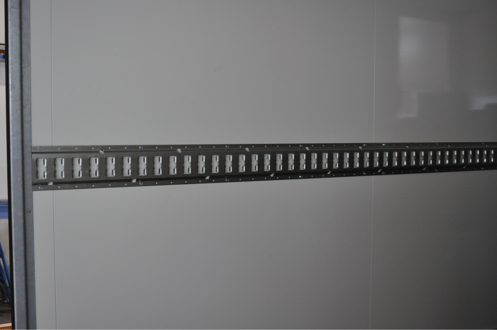 Novio Rails d'arrimage de charge de 2,5 mm d'épaisseur - 150 cm