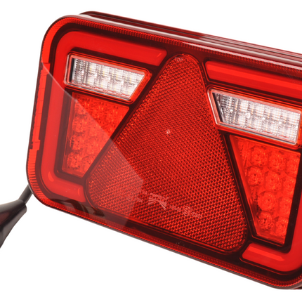 Remorqueshop Aspock MultiLED 4 droite 241x141x71 mm – connecteur ASS2 7 broches – étanche