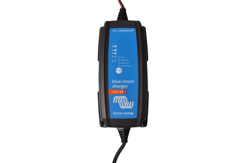 Victron energy Victron Blue Smart chargeur de batterie - 7 Ampères - tension d'entrée 230 VAC
