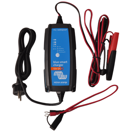 Victron energy Victron Blue Smart chargeur de batterie - 7 Ampères - tension d'entrée 230 VAC