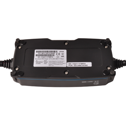 Victron energy Victron Blue Smart chargeur de batterie - 7 Ampères - tension d'entrée 230 VAC